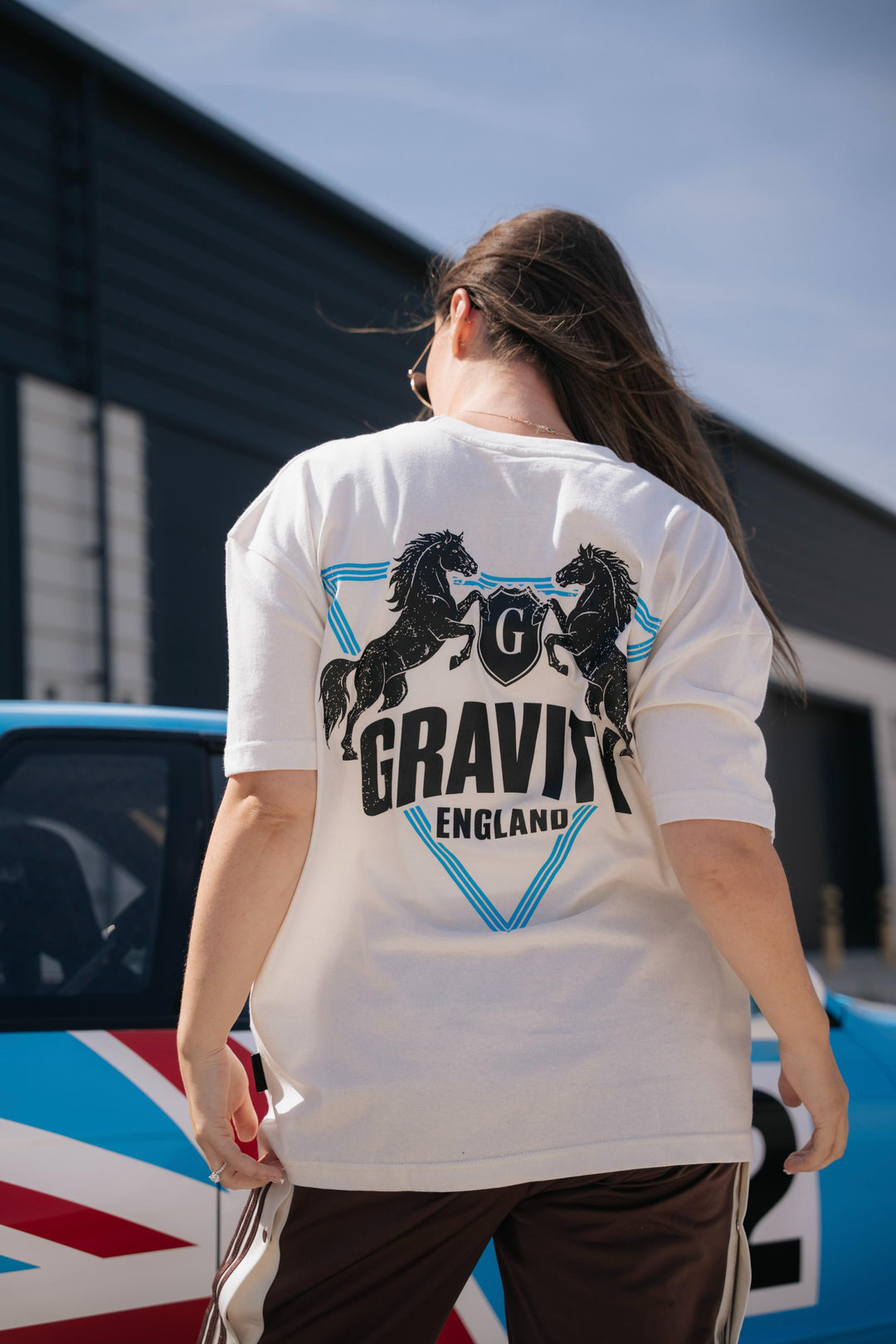Gravity England Prancing Horse T-Shirt Off-White